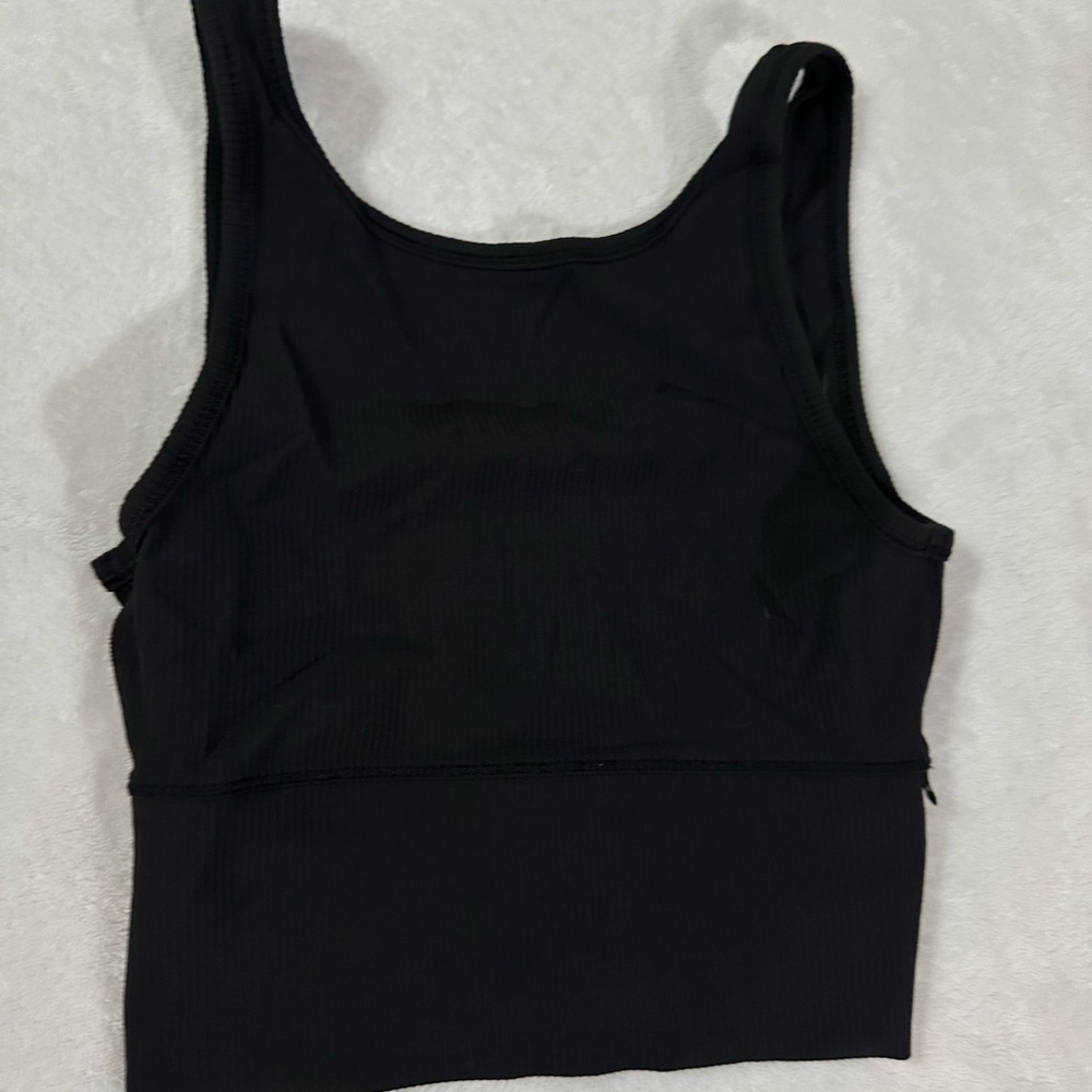 LULULEMON BLACK RIBBED TANK
